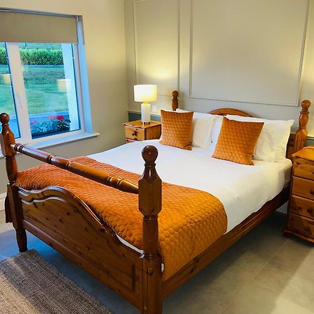 Country View House Hotel Milltown  Екстериор снимка